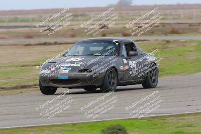 media/Jan-15-2023-CalClub SCCA (Sun) [[40bbac7715]]/Group 7/Qualifying (Sweeper)/